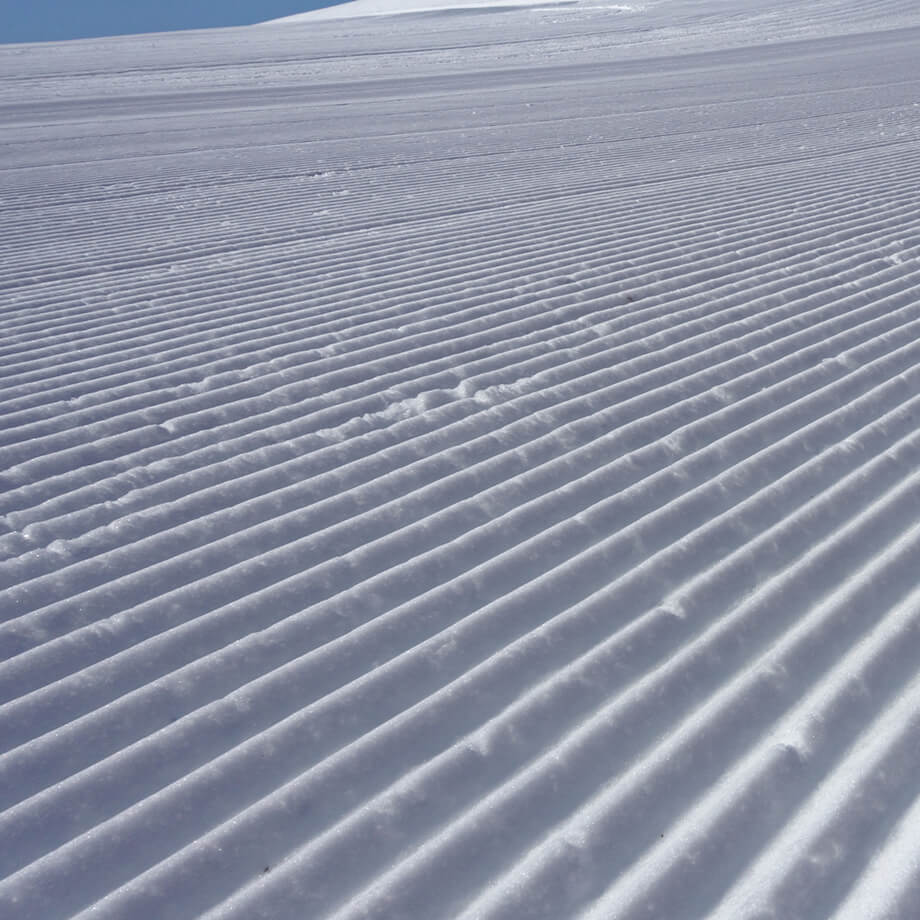 こだわりの圧雪技術